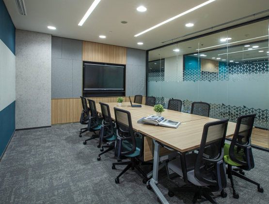 Creating Safe Electric Flow in Meeting Rooms